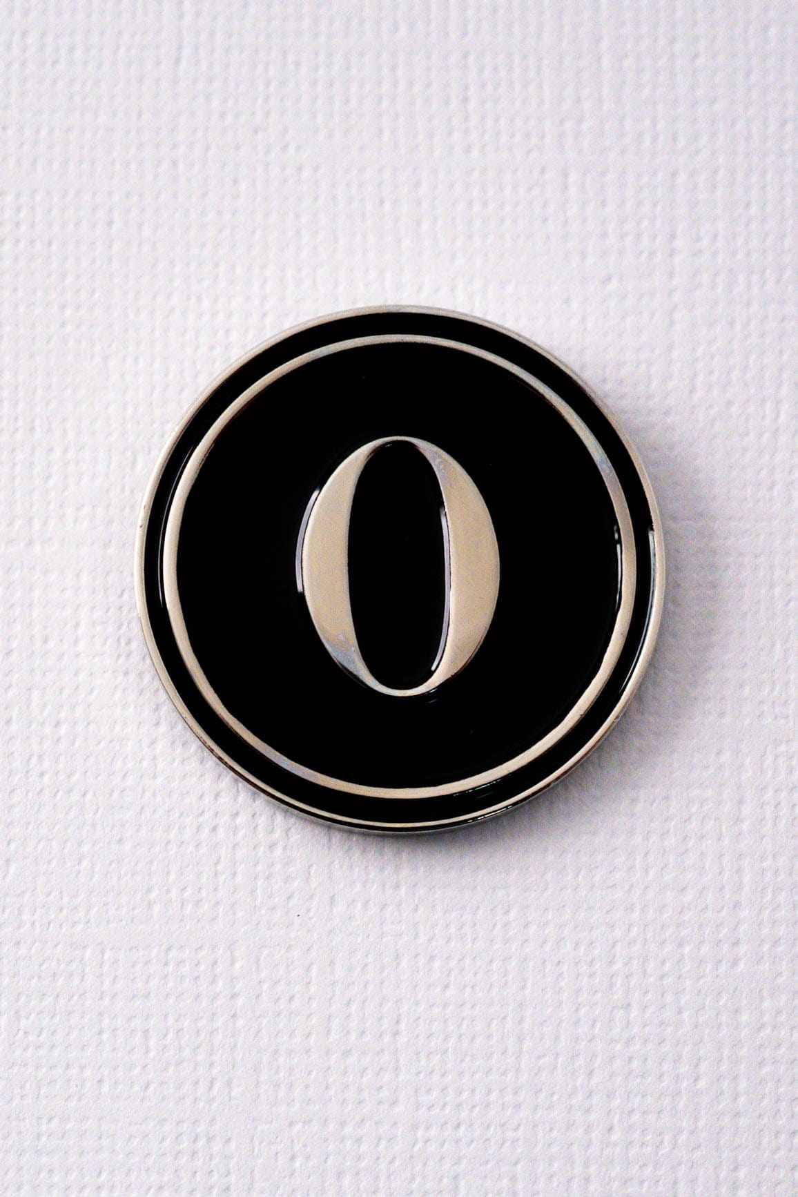 O Alphabet Enamel Pin ENAMEL PIN OS