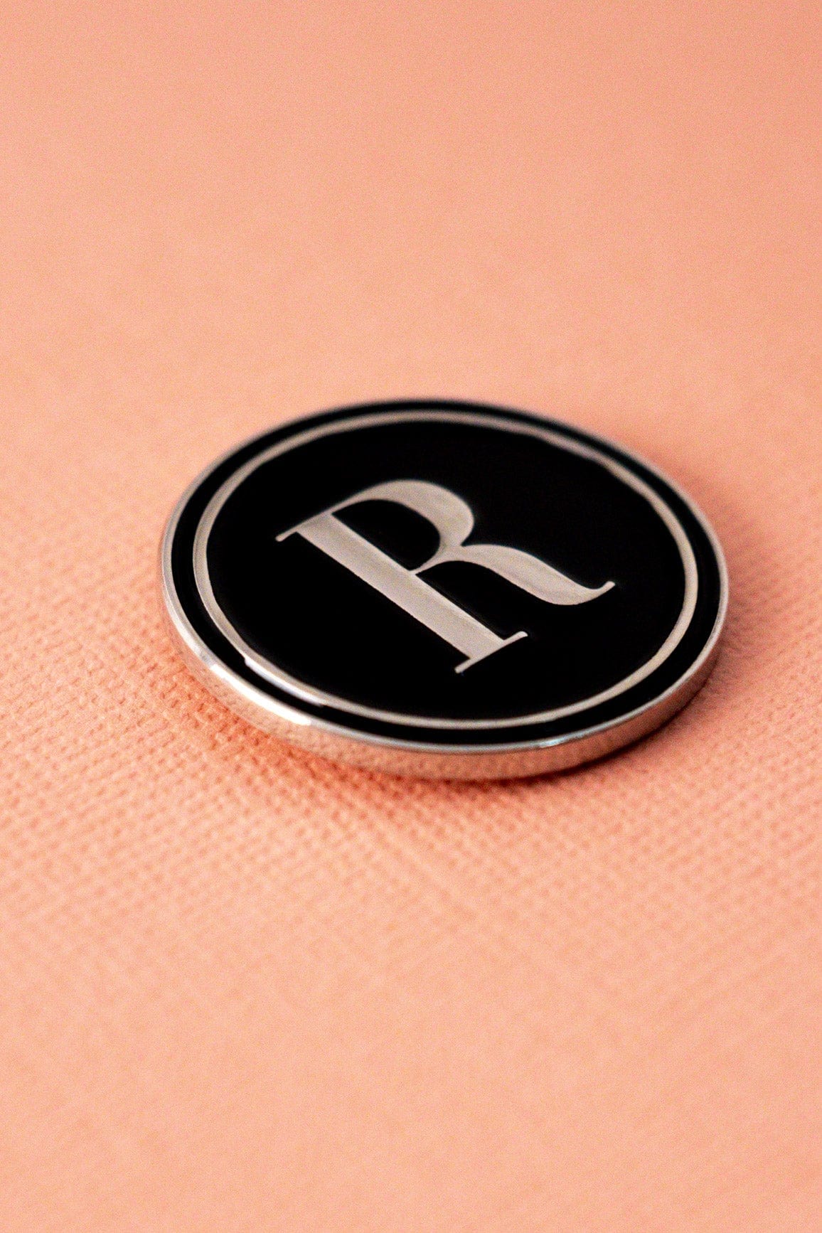 R Alphabet Enamel Pin ENAMEL PIN OS